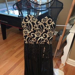 Dance costume (dress)